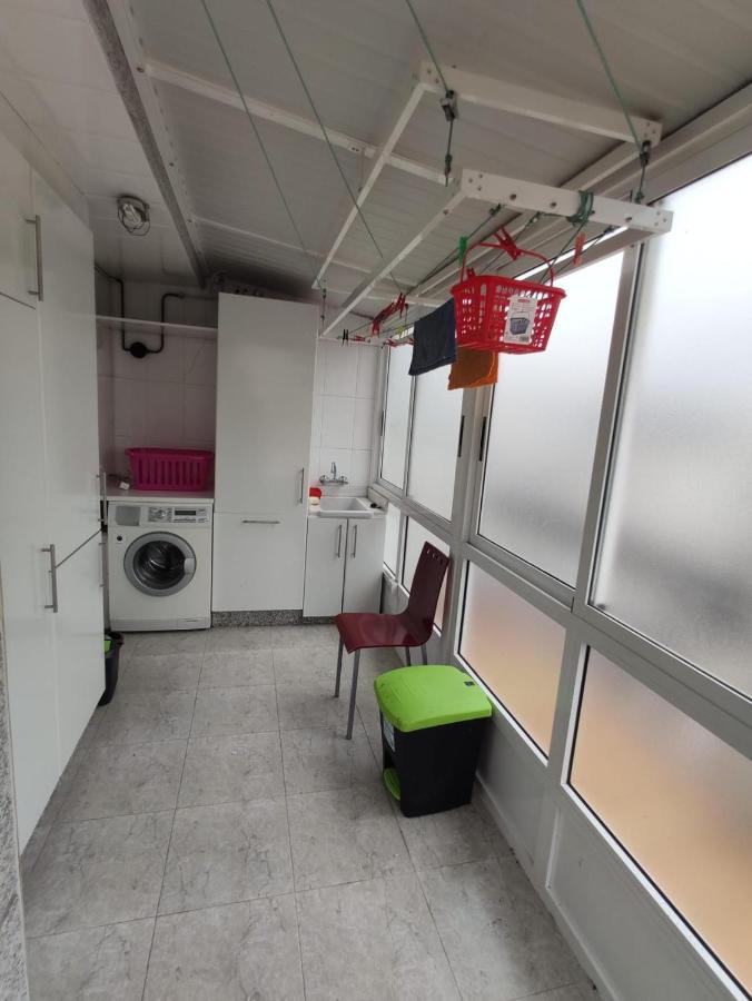 BYHOUSE Ático Matías Lopez Apartamento Sarria Exterior foto
