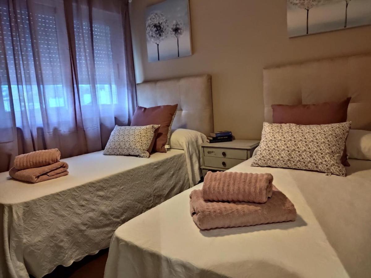 BYHOUSE Ático Matías Lopez Apartamento Sarria Exterior foto