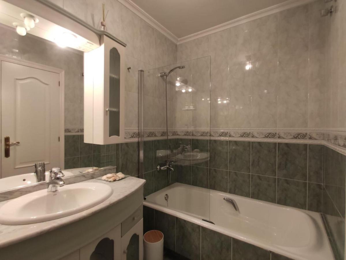 BYHOUSE Ático Matías Lopez Apartamento Sarria Exterior foto